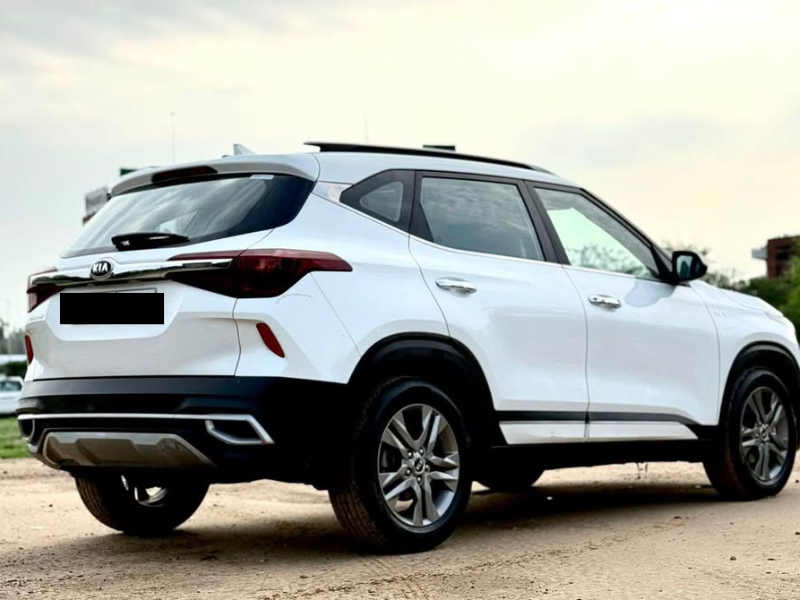 self drive car rental in Chandigarh airport