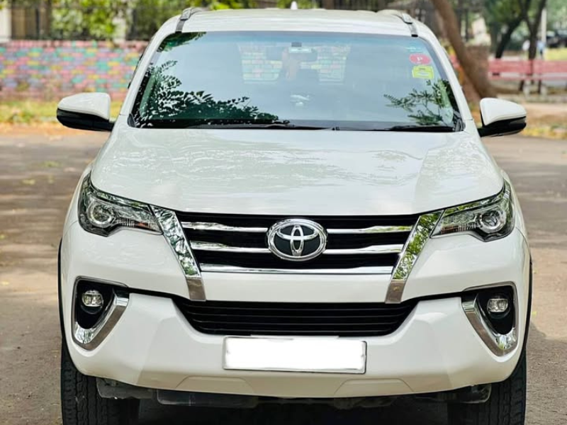 self drive car rental in Chandigarh airport
